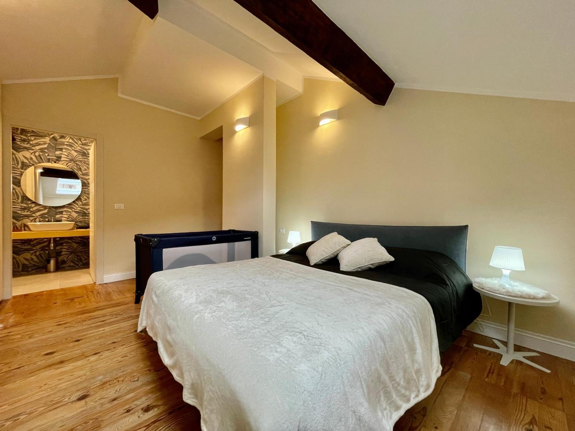 Villa Migliorini Lusso & Comfort In Finalborgo. Finale Ligure Esterno foto