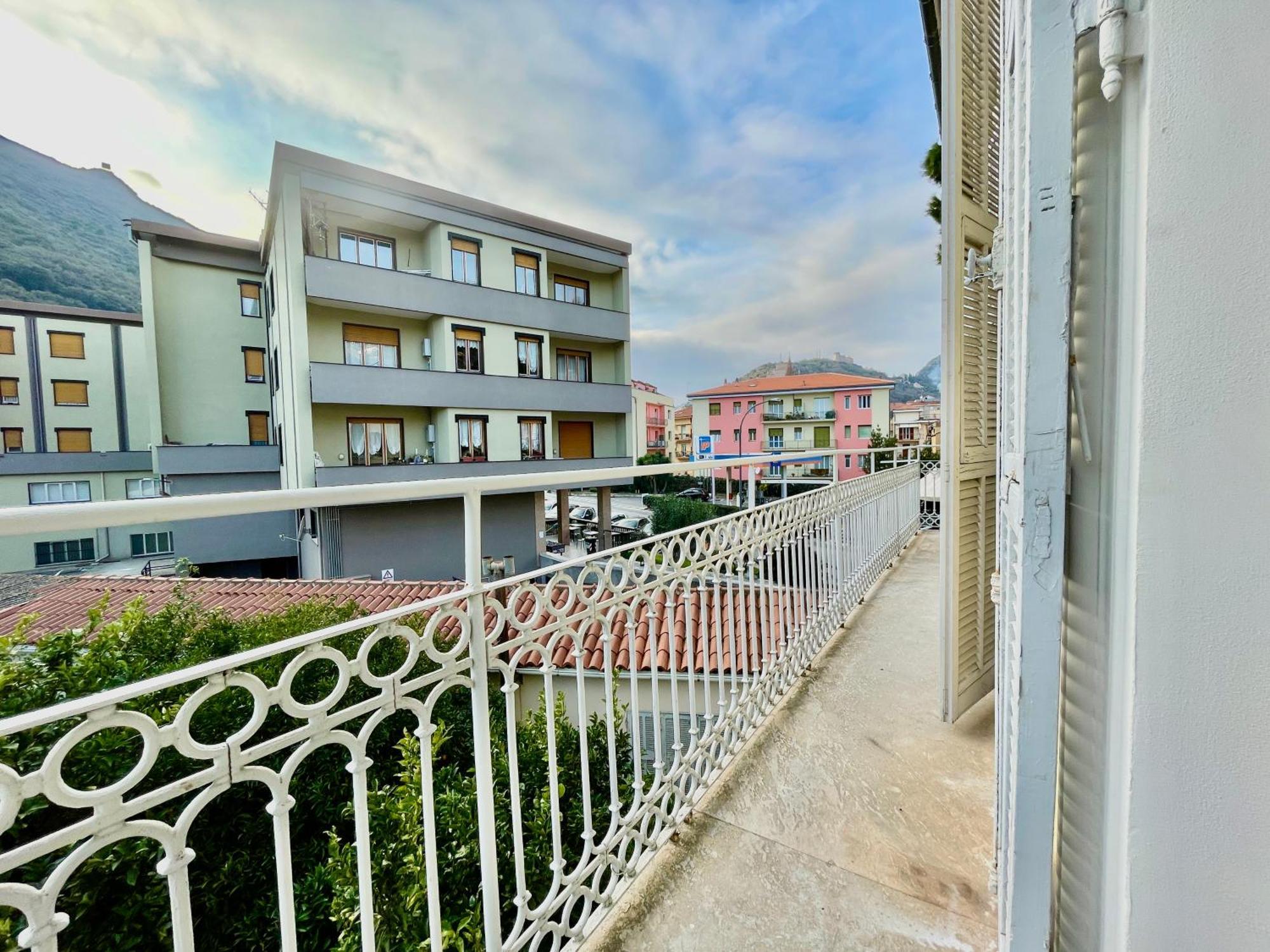 Villa Migliorini Lusso & Comfort In Finalborgo. Finale Ligure Esterno foto